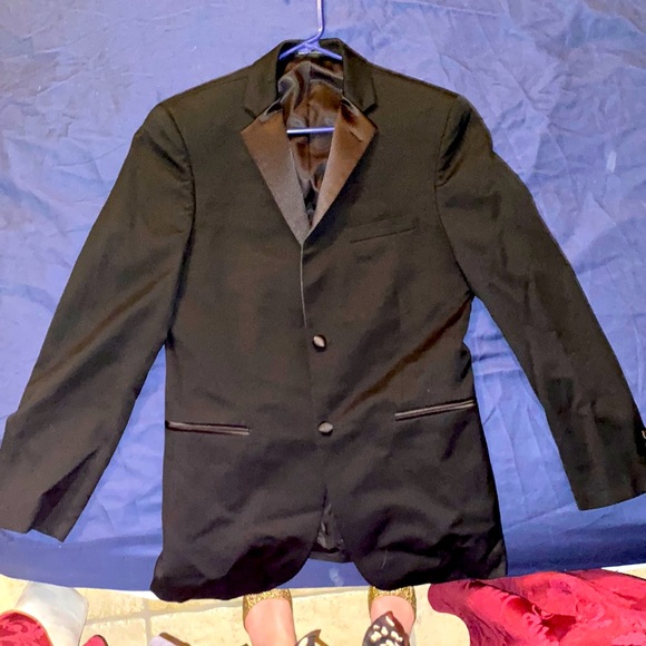Tux No Brand